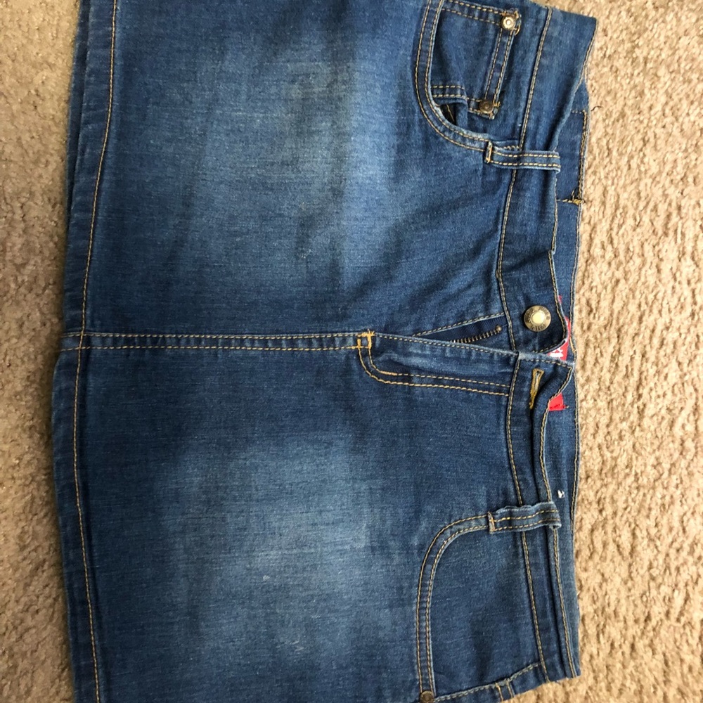 Mini skirts jeans 💃🏼 BOGO